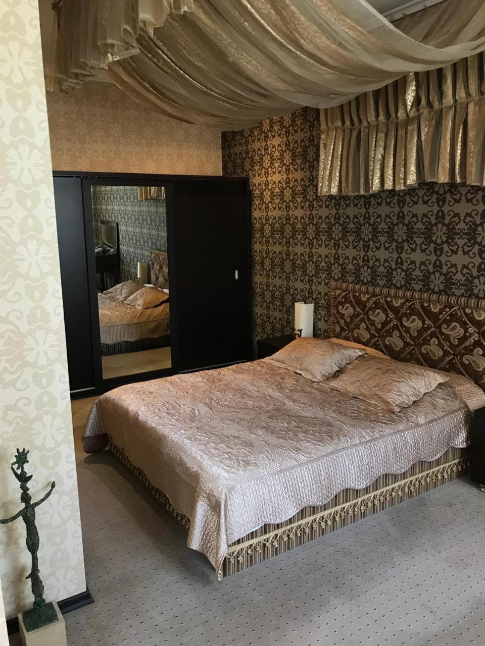 Villa Petrolea Hotel Baku Luaran gambar